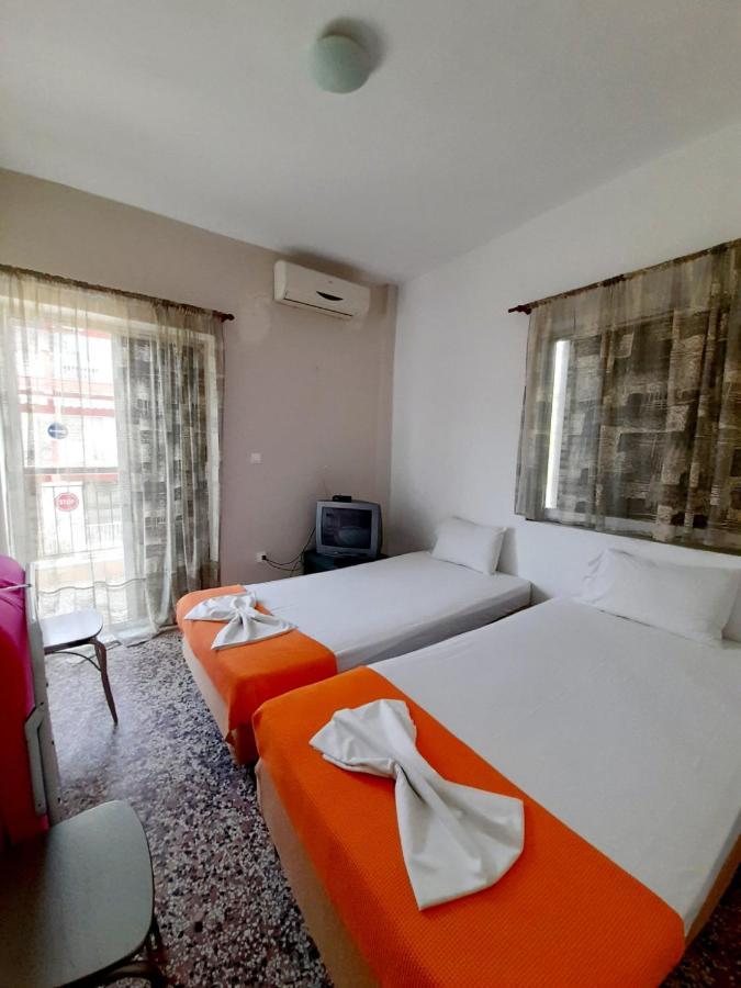 Villa California Paralia Dionysiou Luaran gambar